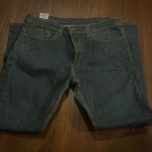 Men’s Levi jeans
